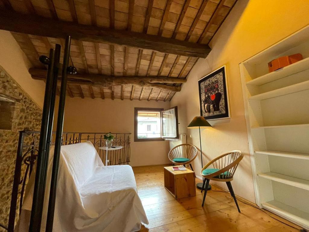 شقة La Casa Di Laura Castelcucco المظهر الخارجي الصورة